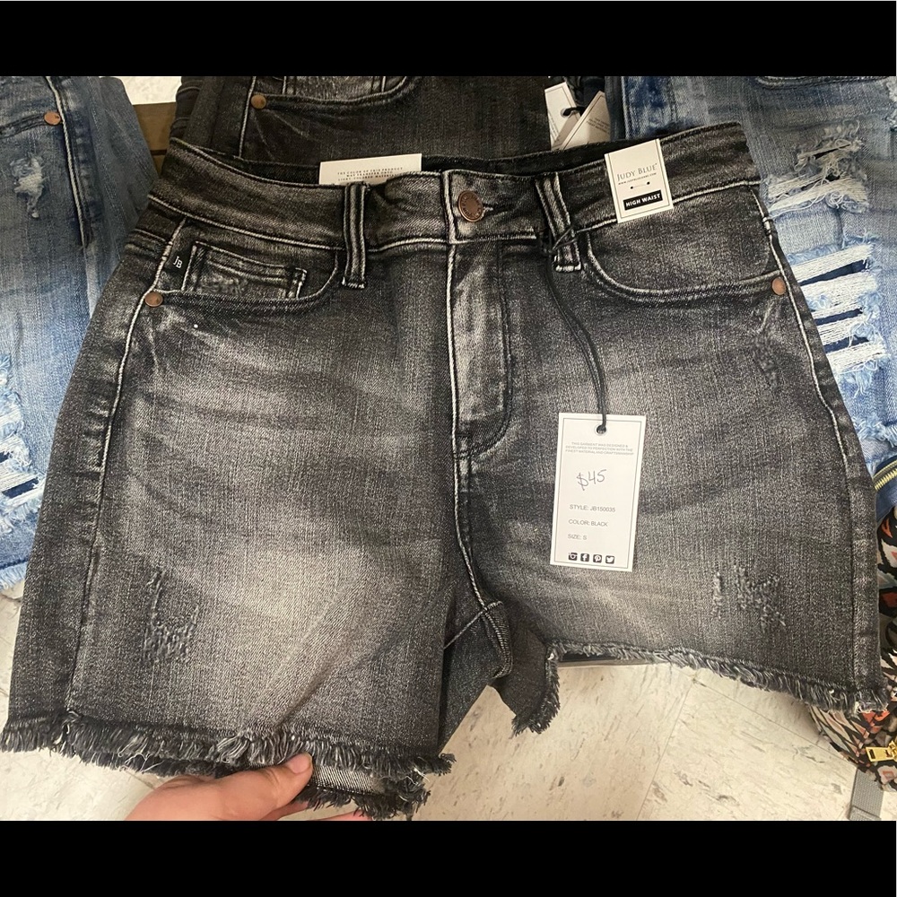 Black high waisted Judy blue shorts